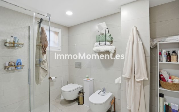 Resale - Detached villa - Benalmadena - Benalmadena Centro