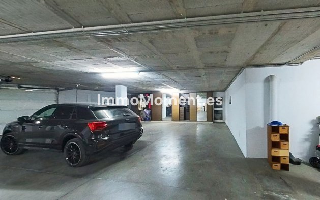Resale - Detached villa - Benalmadena - Benalmadena Centro