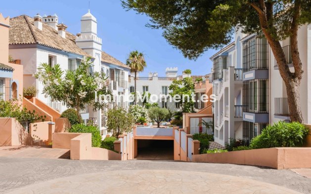 Wiederverkauf - Wohnung - Casares - Casares Centro