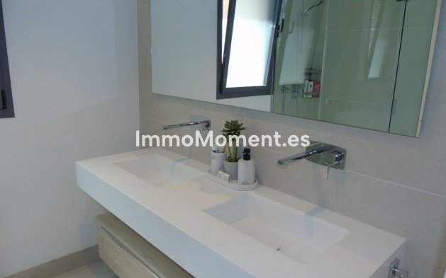 Resale - Apartment - Marbella - Marbella Centro