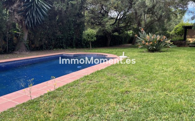 Wiederverkauf - Freistehende Villa - Marbella - El Rosario