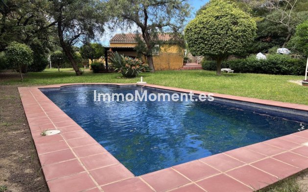 Wiederverkauf - Freistehende Villa - Marbella - El Rosario