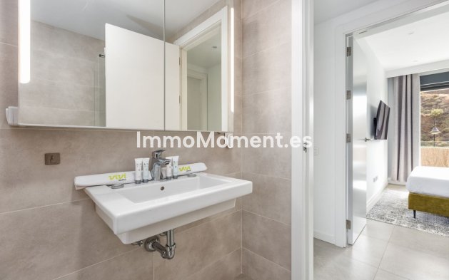 Resale - Apartment - Fuengirola - Higueron