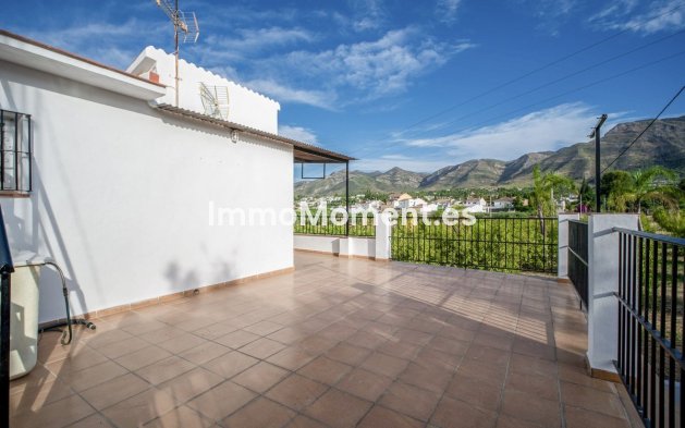 Resale - Country house - Inland  - Alhaurín el Grande Centro