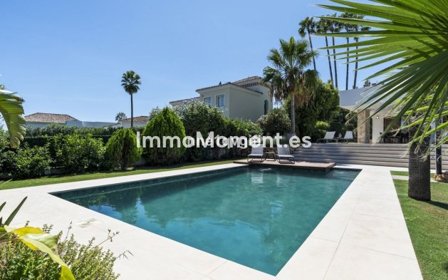 Resale - Detached villa - Marbella - Guadalmina Alta
