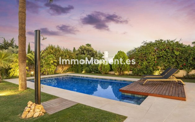Resale - Detached villa - Marbella - Guadalmina Alta