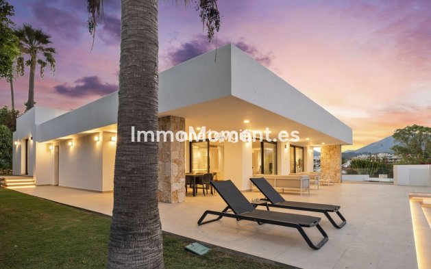 Resale - Detached villa - Marbella - Guadalmina Alta