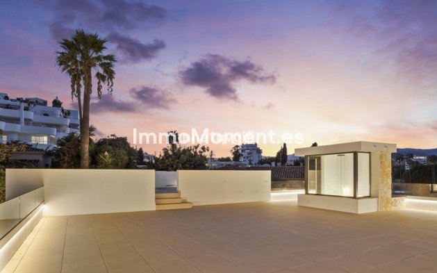 Resale - Detached villa - Marbella - Guadalmina Alta