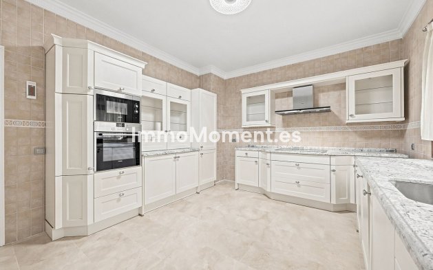 Wiederverkauf - Freistehende Villa - Marbella - Hacienda Las Chapas