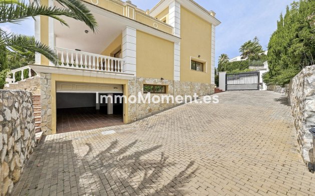 Wiederverkauf - Freistehende Villa - Marbella - Hacienda Las Chapas
