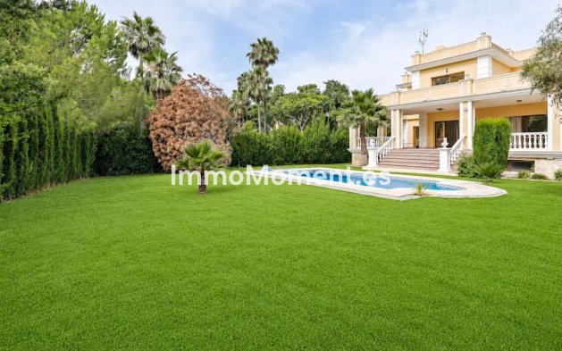 Wiederverkauf - Freistehende Villa - Marbella - Hacienda Las Chapas