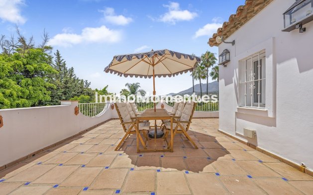 Resale - Detached villa - Estepona - Estepona Centro