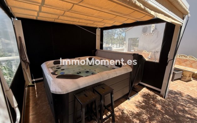 Wiederverkauf - Freistehende Villa - Orihuela - Orihuela Centro