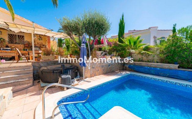 Bestaande woning - Vrijstaande villa - Rojales - Rojales Centro