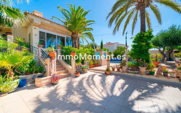 Bestaande woning - Vrijstaande villa - Rojales - Rojales Centro