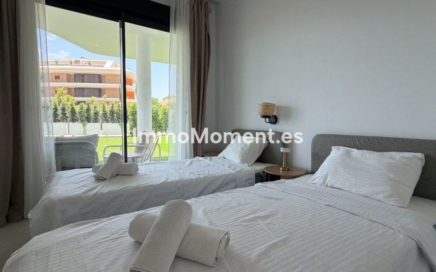 Resale - Apartment - Fuengirola - Fuengirola Centro