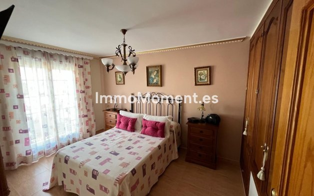 Resale - Townhouse - Estepona - Estepona Centro
