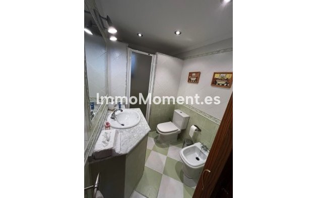 Resale - Townhouse - Estepona - Estepona Centro
