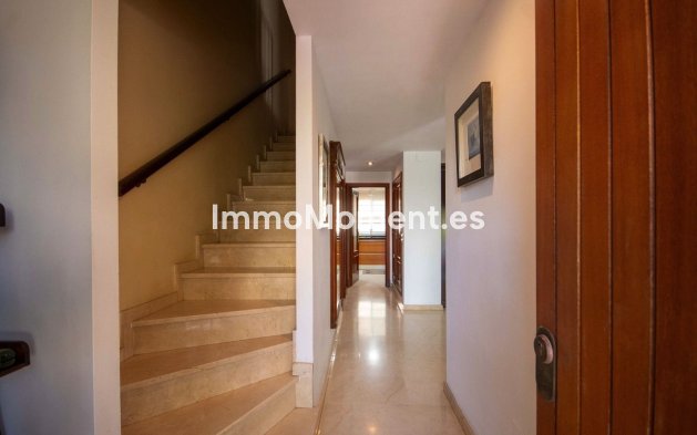 Resale - Townhouse - Estepona - Estepona Centro