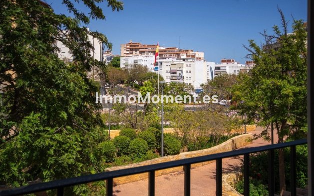 Resale - Townhouse - Estepona - Estepona Centro