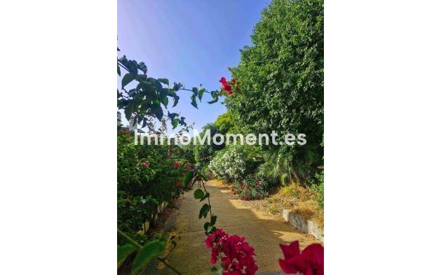 Resale - Townhouse - Estepona - Estepona Centro