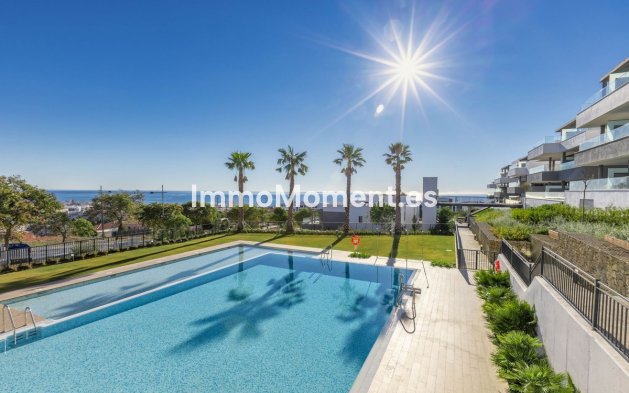 Resale - Apartment - Estepona - Estepona Centro
