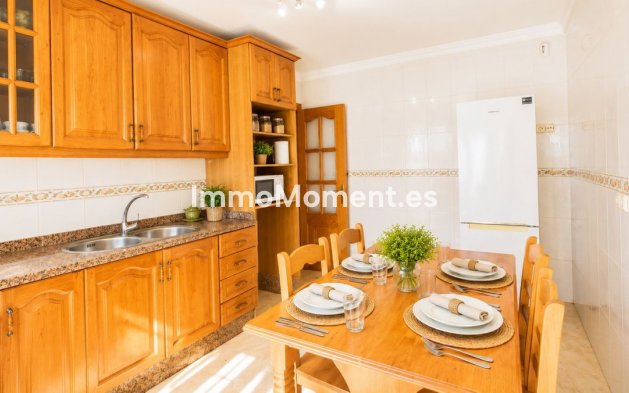 Resale - Country house - Estepona - Estepona Centro