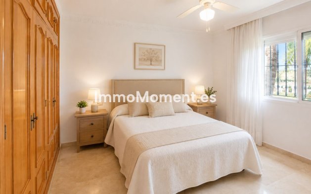 Resale - Country house - Estepona - Estepona Centro