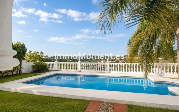 Resale - Country house - Estepona - Estepona Centro