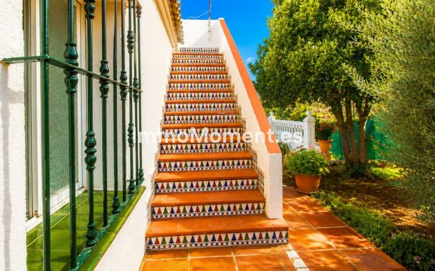 Resale - Country house - Estepona - Estepona Centro