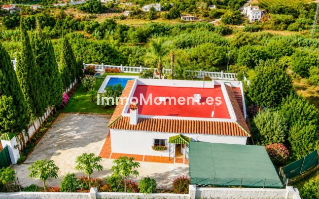 Resale - Country house - Estepona - Estepona Centro