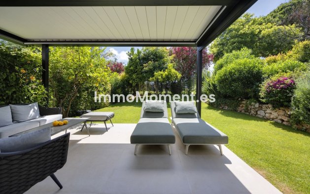 Wiederverkauf - Freistehende Villa - Marbella - Nueva Andalucía