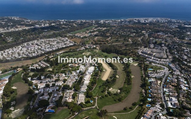 Wiederverkauf - Freistehende Villa - Marbella - Nueva Andalucía