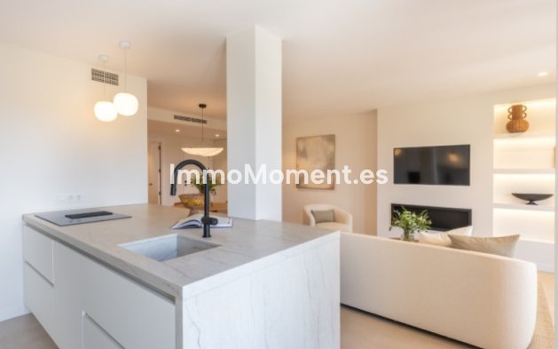 Resale - Apartment - Benahavís - Benahavís Centro
