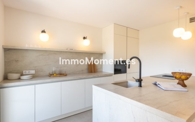 Resale - Apartment - Benahavís - Benahavís Centro
