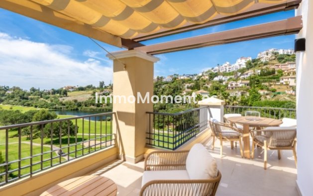 Resale - Apartment - Benahavís - Benahavís Centro