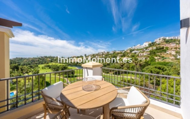 Resale - Apartment - Benahavís - Benahavís Centro