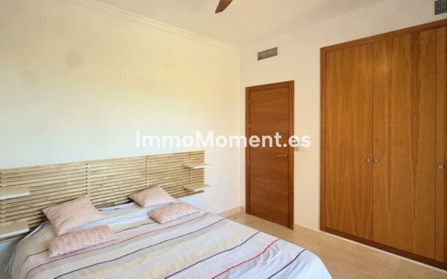 Resale - Detached villa - Estepona - Estepona Centro