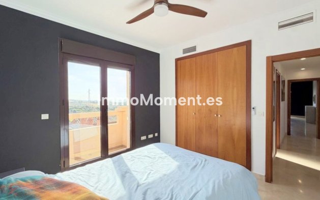 Resale - Detached villa - Estepona - Estepona Centro