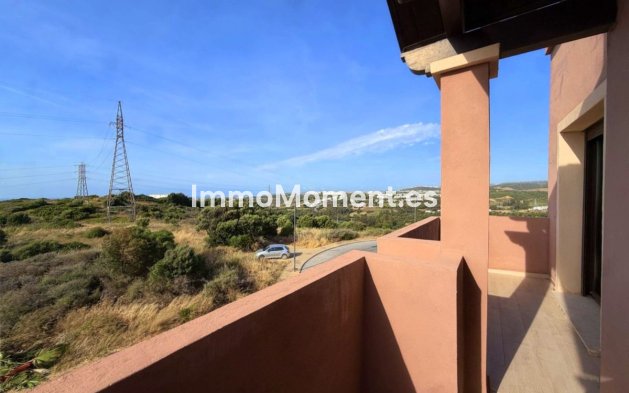 Resale - Detached villa - Estepona - Estepona Centro
