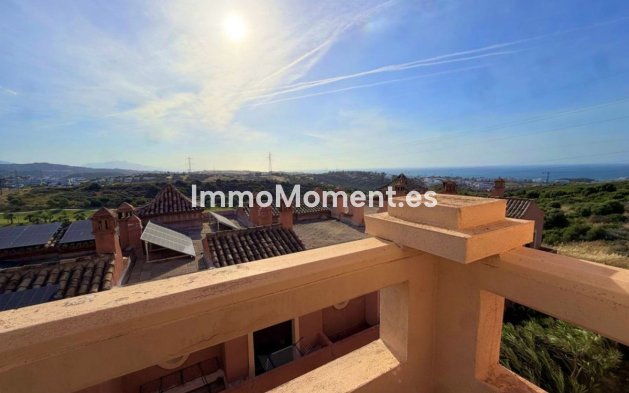 Resale - Detached villa - Estepona - Estepona Centro