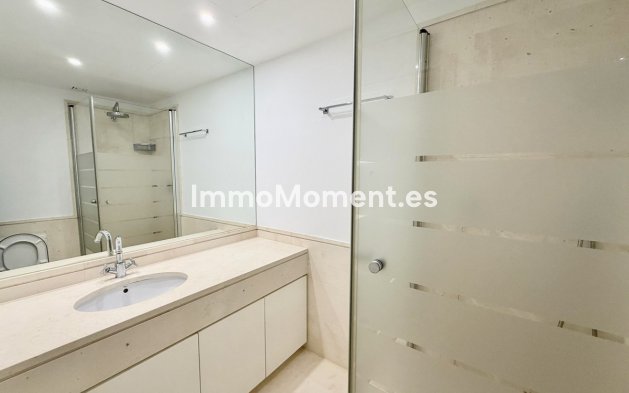 Revente - Appartement - Málaga - Benahavís