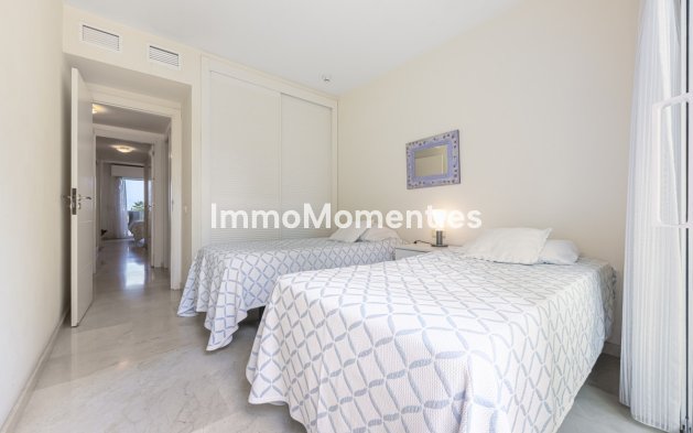 Resale - Apartment - Estepona - Estepona Centro