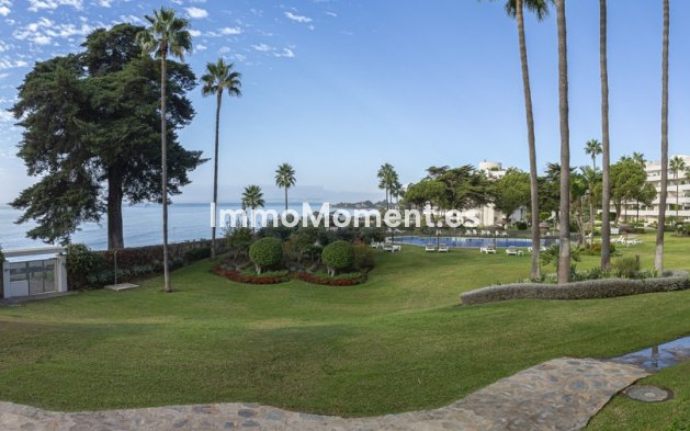 Resale - Apartment - Estepona - Estepona Centro