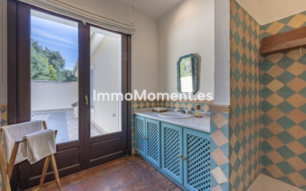 Revente - Villa individuelle - Sotogrande - Sotogrande Alto