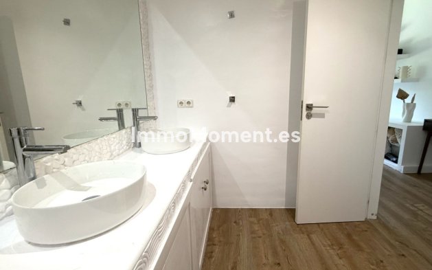 Resale - Apartment - Marbella - Marbella Centro