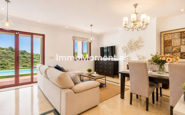 Bestaande woning - Rijtjeshuis - Casares - Doña Julia