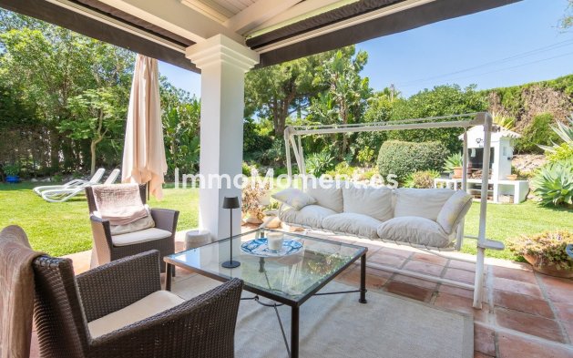 Wiederverkauf - Freistehende Villa - Estepona  - Estepona Centro