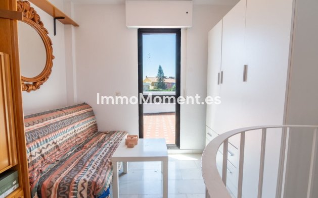 Wiederverkauf - Freistehende Villa - Estepona  - Estepona Centro