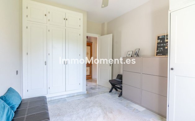 Wiederverkauf - Freistehende Villa - Estepona  - Estepona Centro